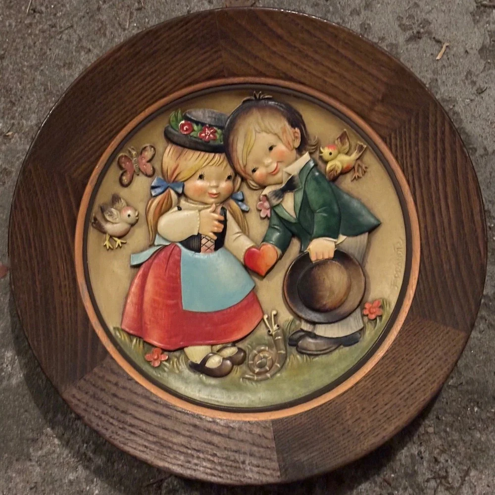 ANRI Wood Relief Plate Brown Wedding‎ Day 1974 Juan Ferrandiz Hand Carved Italy